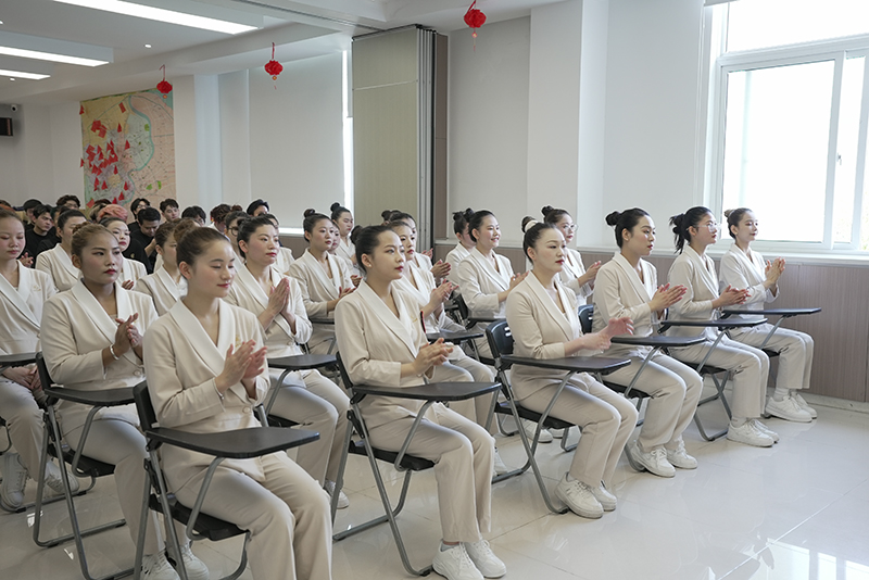 考美容師證多少錢？全面解析考取費用